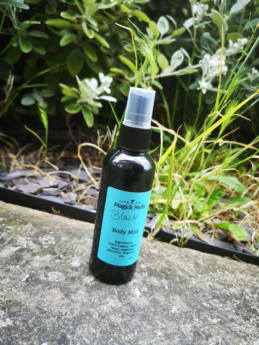 Rich leather, Tobaco and Vanilla "Black" (fiction inspired) Body Mist