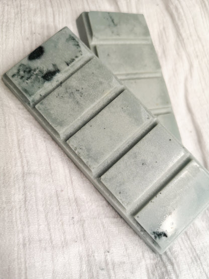 Sandalwood and Vanilla "Elias" (fiction inspired) Snap Bar