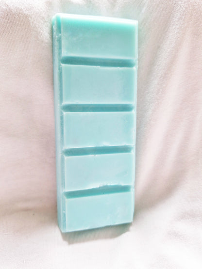 Winter Rose and Pink Pepper "Eloise" (fiction inspired) Snap Bar