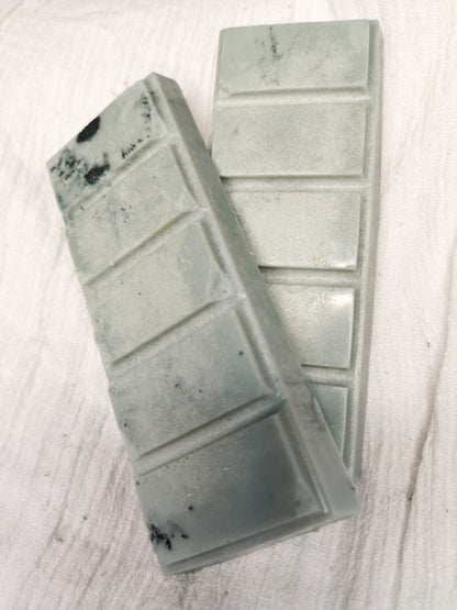 Sandalwood and Vanilla "Elias" (fiction inspired) Snap Bar
