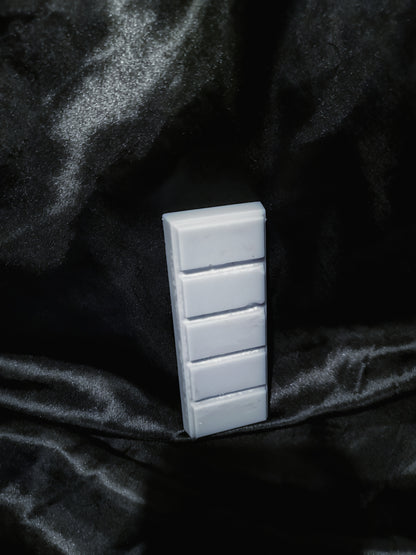Ari Grande "Love Triangle" (trope inspired) Snap Bar
