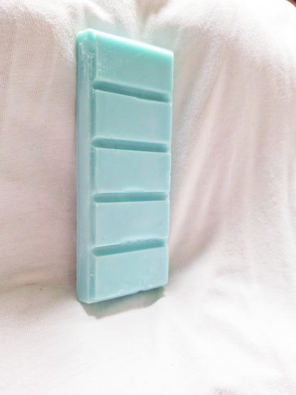 Winter Rose and Pink Pepper "Eloise" (fiction inspired) Snap Bar